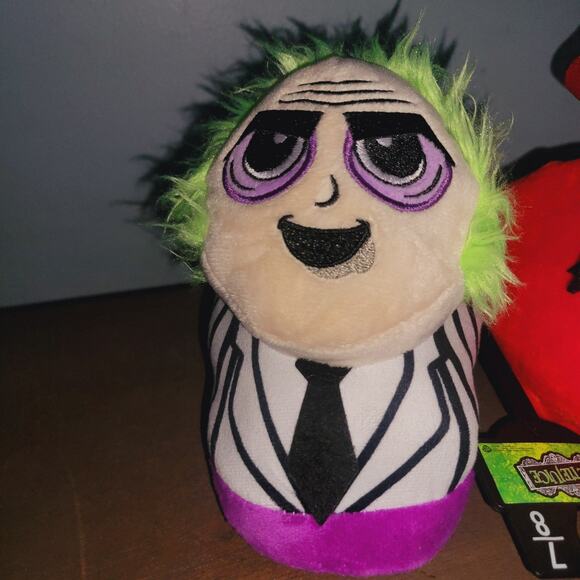 NWT Beetlejuice Women’s Slippers Sz 7/8 Ground Up Beetlejuice Lydia Deetz NEW - Picture 5 of 6